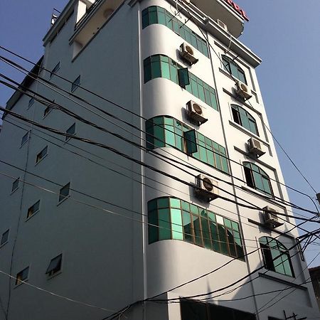 וין Hotel Tokyo 1 מראה חיצוני תמונה